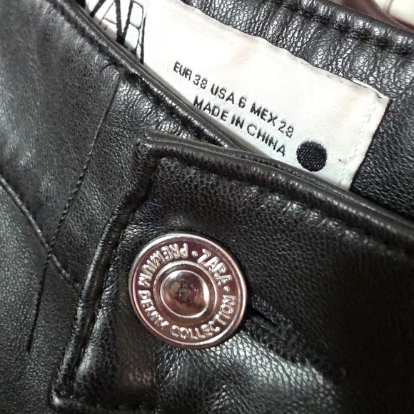 Zara Black Faux Leather Y2K Wide Leg Pants Sz 6 - Picture 3 of 6